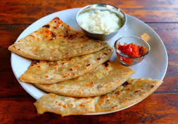 Aloo Paratha With  Curd 2 Pcs