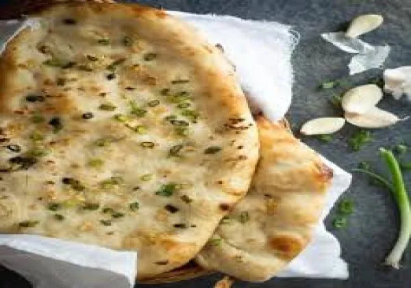 Cheese Naan 