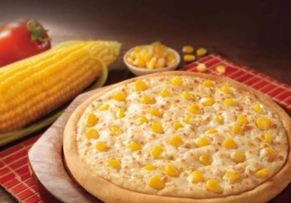 Corn Cheese Pizza