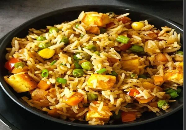 Fried Rice With Paneer