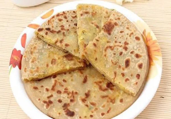 Gobhi Paratha 