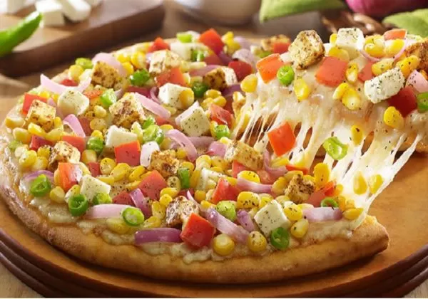 Cheese Paneer Corn Pizza Large
