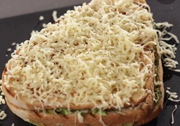 Cheese Overloaded  Club Sandwich 