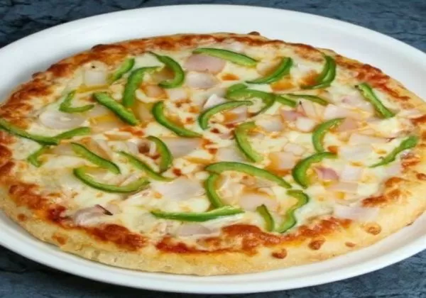 Onion Capsicum Pizza Large