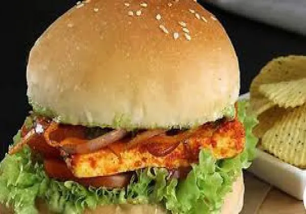 Corn Paneer Burger 