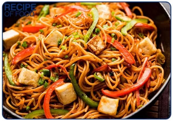 Paneer Singapuri Noodles