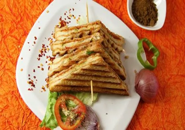 Veg Cheese Sandwich 