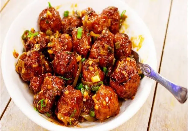 Manchurian With Chowmin 