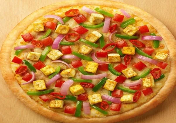 Paneer Tikka Pizza Large